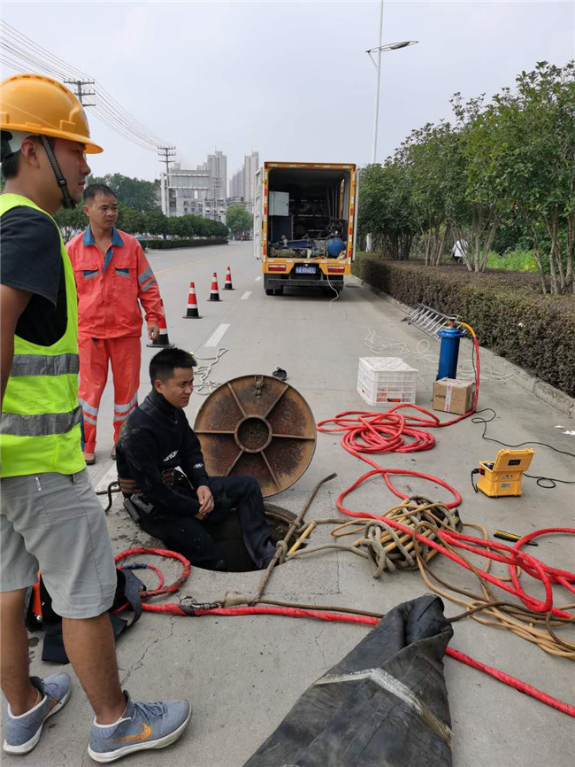 蕲春翻衬法管道修复技术主要工序